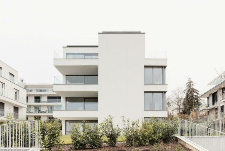 Pusztaszeri 24. Társasház